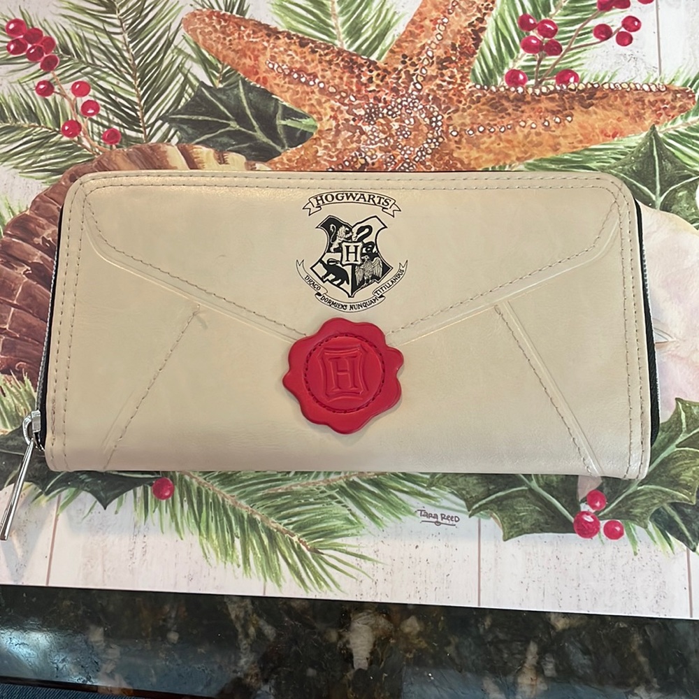 NWOT Harry Potter wallet
